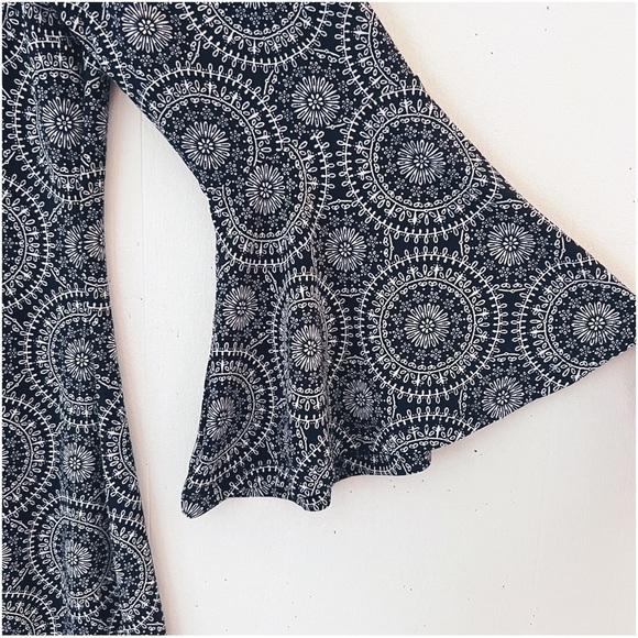 Tommy Hilfiger 3/4 Bell Sleeve Geometric Print Shift Dress Navy/Cream Size 6 - Picture 5 of 13